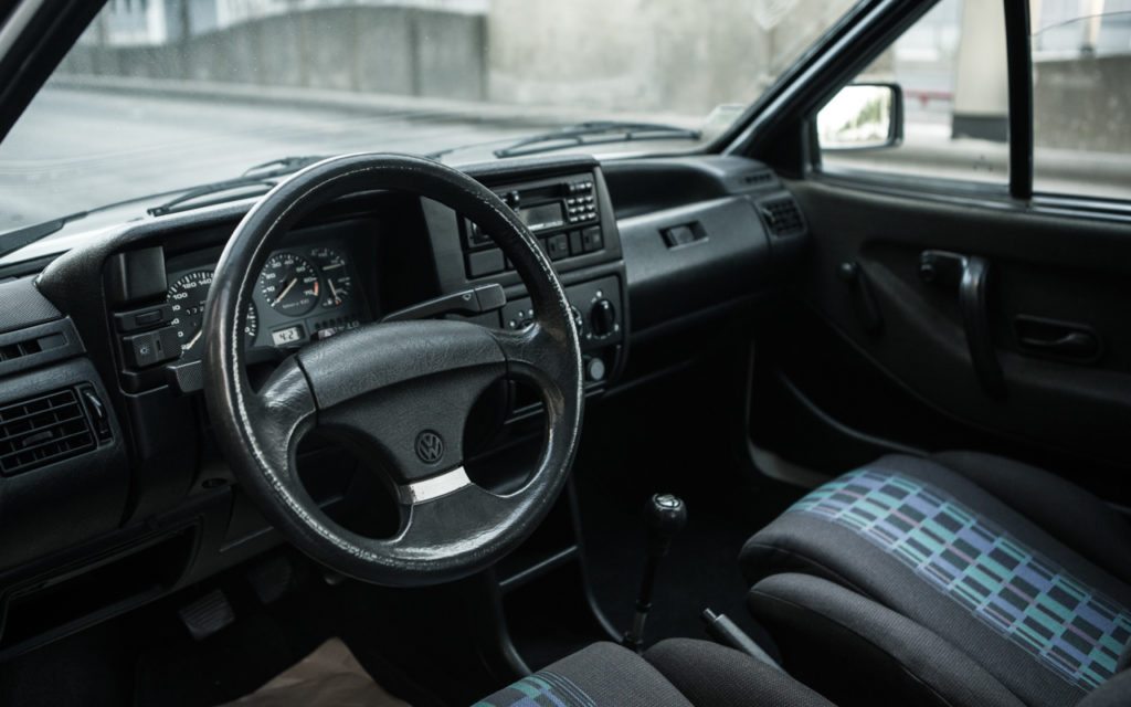 photo de l'intérieur d'une polo G40 à ne pas négliger (car rare) lors de votre achat d'une occasion